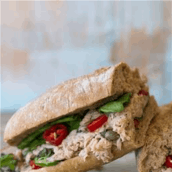 TOSTLAR VE SANDVİÇLER